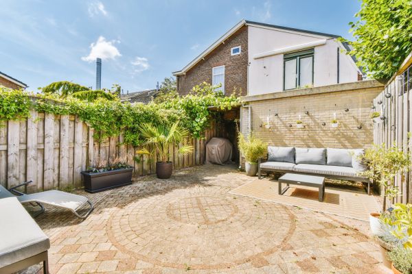 Courtyard Patio Service in Castle Rock